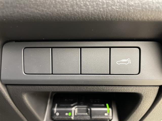 Mazda CX-30 2023 7436407-22