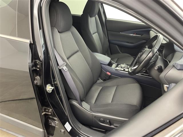 Mazda CX-30 2021 7436408-3