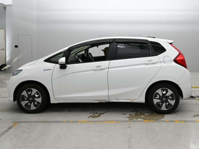 Honda FIT 2019 7430956-4