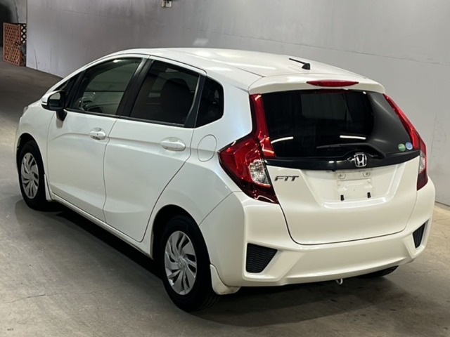 Honda FIT 2016 7430988-1