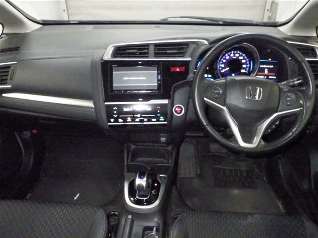 Honda FIT 2017 7431018-3