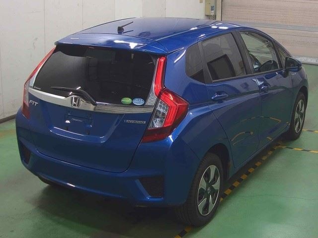 Honda FIT 2017 7431018-7