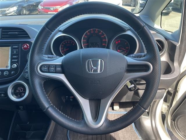 Honda FIT 2010 7431451-1