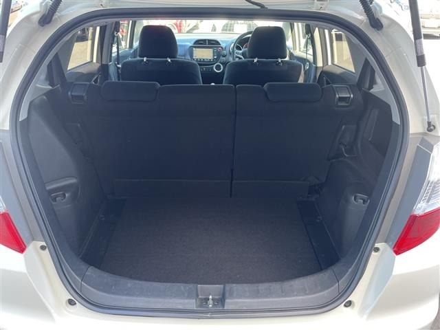 Honda FIT 2010 7431451-10