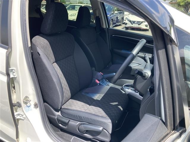 Honda FIT 2017 7431489-16