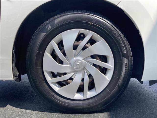 Honda FIT 2017 7431489-38