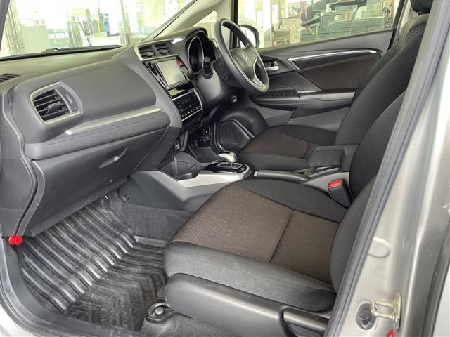 Honda FIT 2016 7431662-11