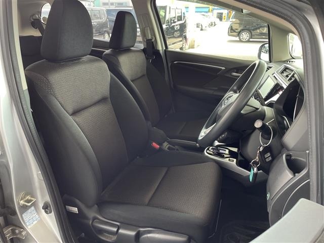 Honda FIT 2016 7431662-12