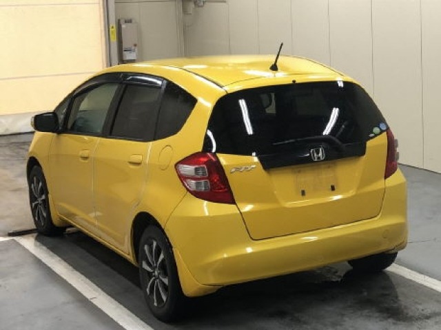 Honda FIT 2009 7431768-1