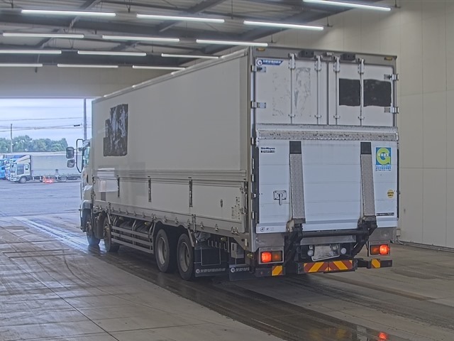 Isuzu GIGA 2019 7441282-1