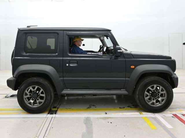 Suzuki JIMNY SIERRA 2023 7441410-3