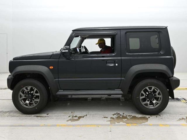 Suzuki JIMNY SIERRA 2023 7441411-4