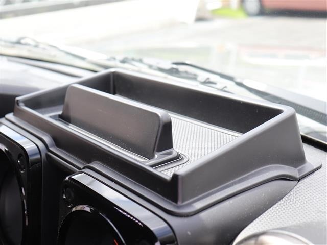 Suzuki JIMNY SIERRA 2025 7442331-1
