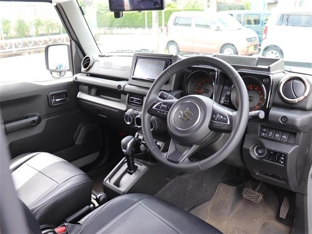 Suzuki JIMNY SIERRA 2025 7442331-4
