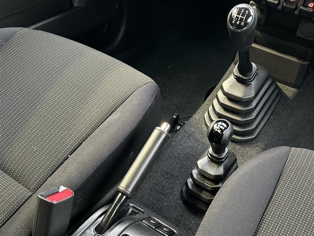 Suzuki JIMNY SIERRA 2024 7442378-8