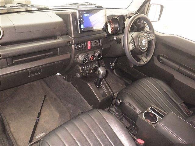 Suzuki JIMNY SIERRA 2024 7442477-4