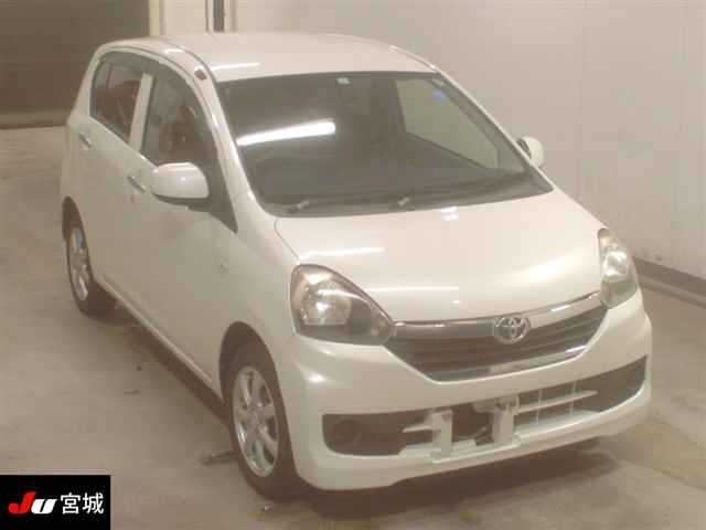 Toyota PIXIS EPOCH 2013 7430633-0