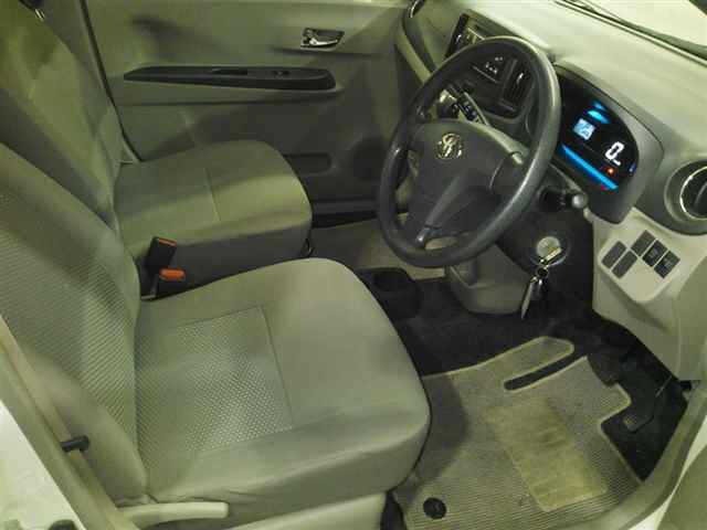 Toyota PIXIS EPOCH 2013 7430633-4