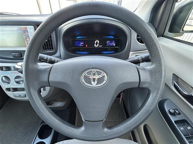 Toyota PIXIS EPOCH 2013 7430659-13