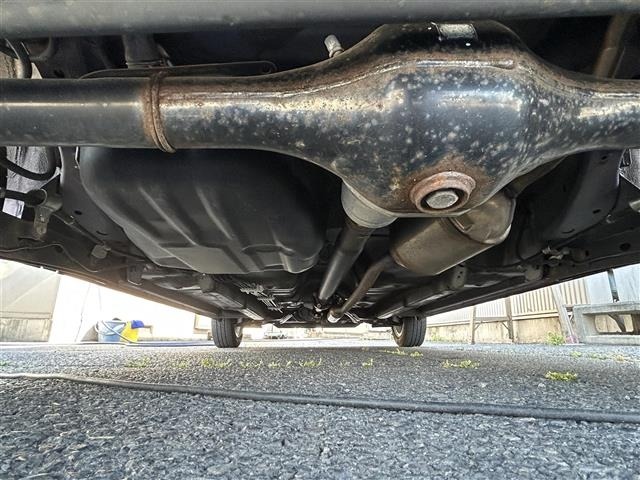 Toyota PIXIS EPOCH 2013 7430659-5