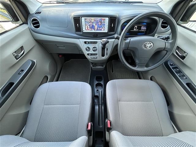 Toyota PIXIS EPOCH 2013 7430659-7