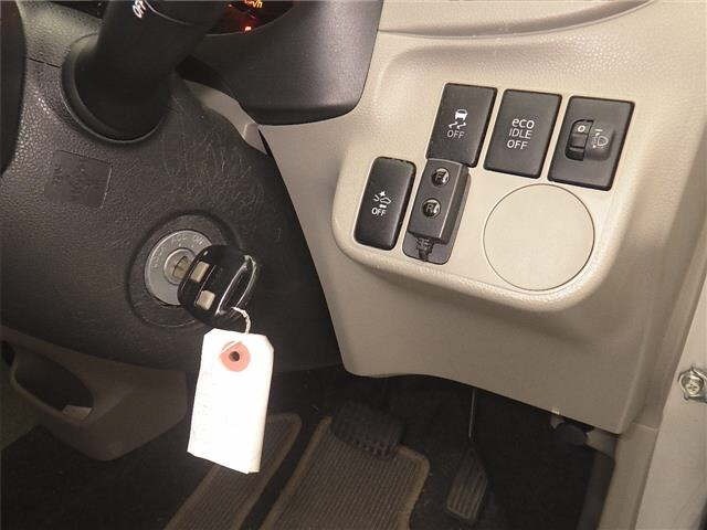 Toyota PIXIS EPOCH 2016 7430684-8