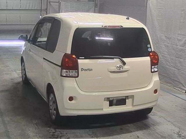 Toyota PORTE 2015 7430235-8