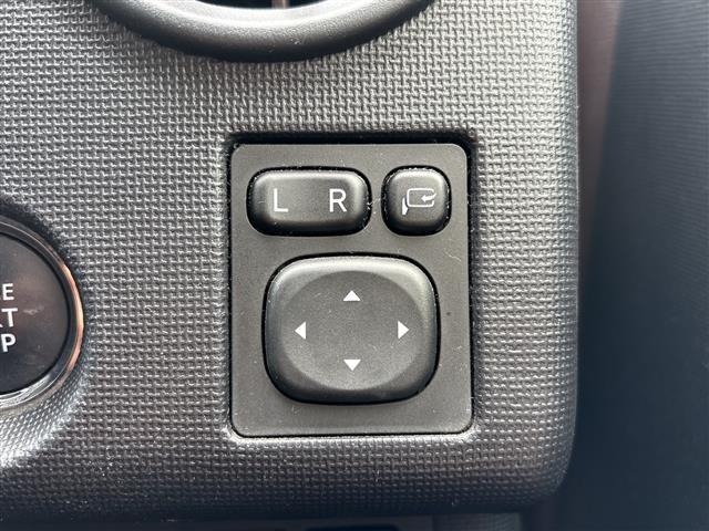 Toyota PORTE 2015 7430262-7