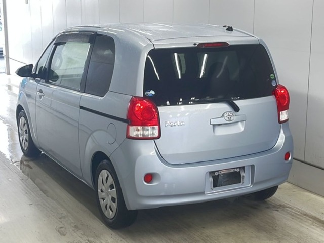 Toyota PORTE 2013 7430276-1