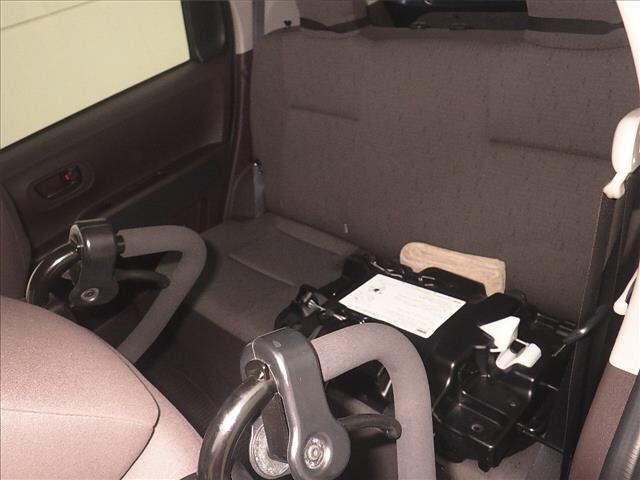 Toyota PORTE 2017 7430280-7