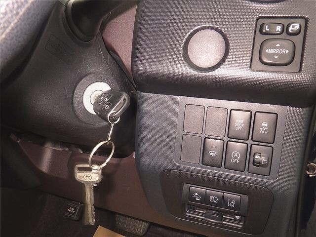 Toyota PORTE 2017 7430280-8