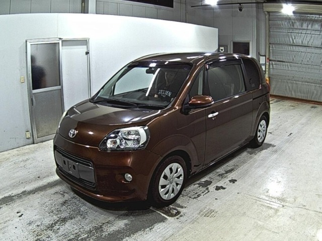 Toyota PORTE 2015 7430287-4