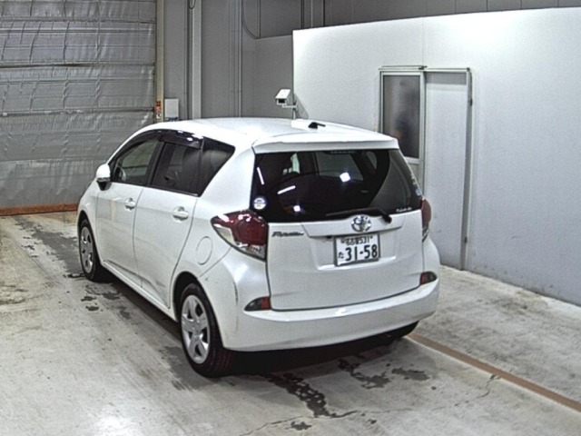 Toyota RACTIS 2016 7457936-1