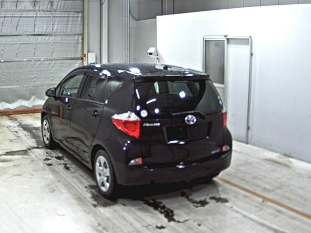 Toyota RACTIS 2014 7457969-1