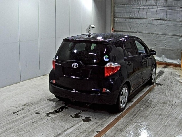 Toyota RACTIS 2014 7457969-5