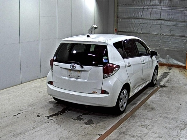 Toyota RACTIS 2014 7457983-5