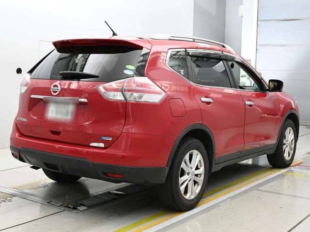 Nissan X-TRAIL 2016 7434645-1