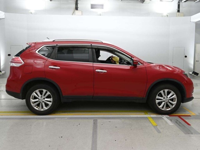 Nissan X-TRAIL 2016 7434645-3