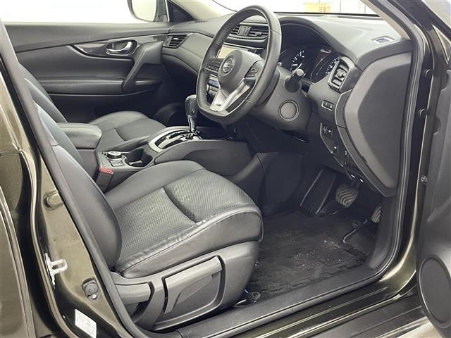 Nissan X-TRAIL 2018 7435993-17