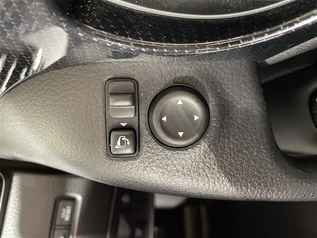 Nissan X-TRAIL 2019 7436077-12
