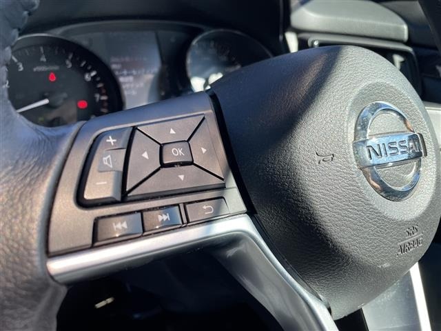 Nissan X-TRAIL 2018 7436238-1