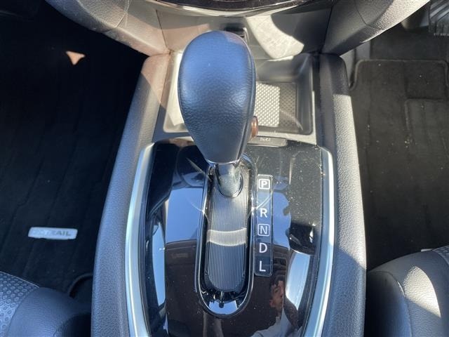 Nissan X-TRAIL 2018 7436238-11