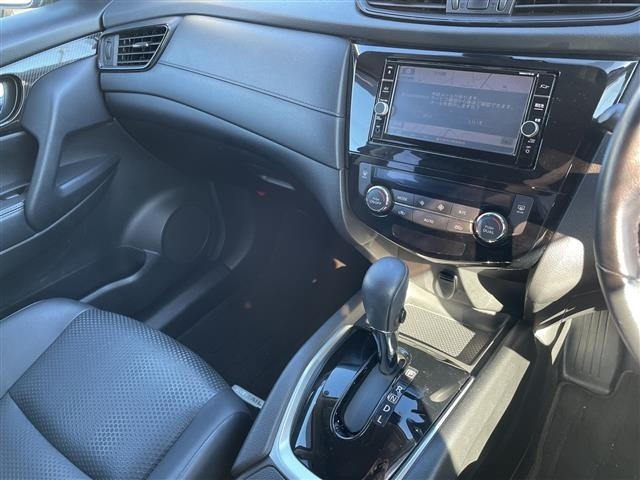 Nissan X-TRAIL 2018 7436238-9