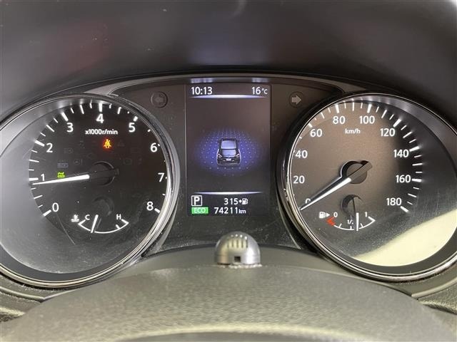 Nissan X-TRAIL 2018 7436290-17