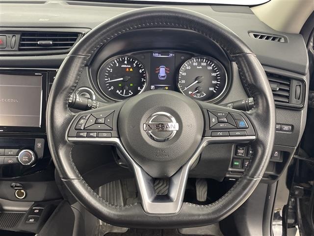 Nissan X-TRAIL 2018 7436436-1
