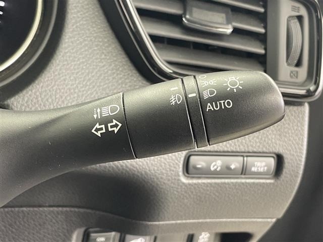 Nissan X-TRAIL 2018 7436436-7