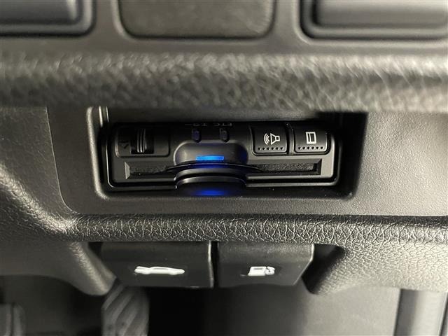 Nissan X-TRAIL 2018 7436437-17