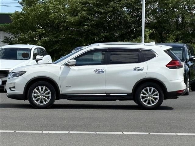 Nissan X-TRAIL 2018 7436533-12