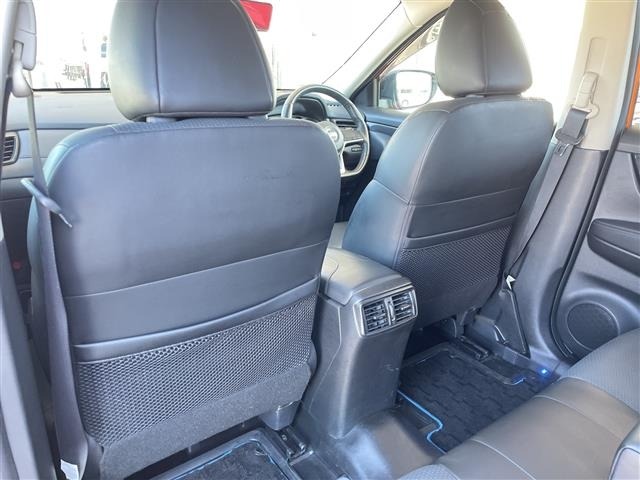 Nissan X-TRAIL 2018 7436542-4