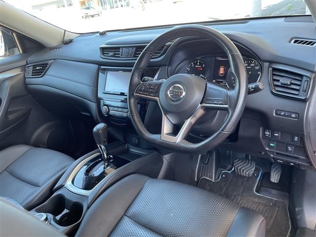 Nissan X-TRAIL 2018 7436542-9